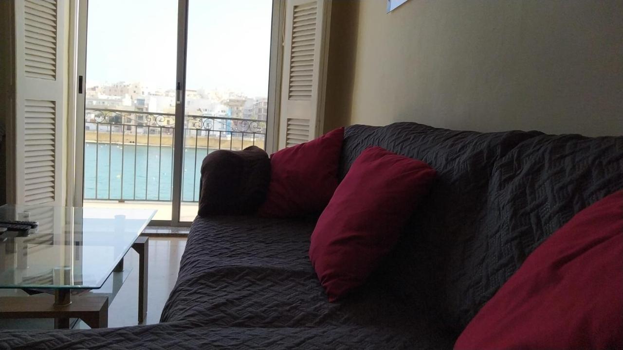 Sea View 2 Bedroom Apartment Marsaskala Kültér fotó