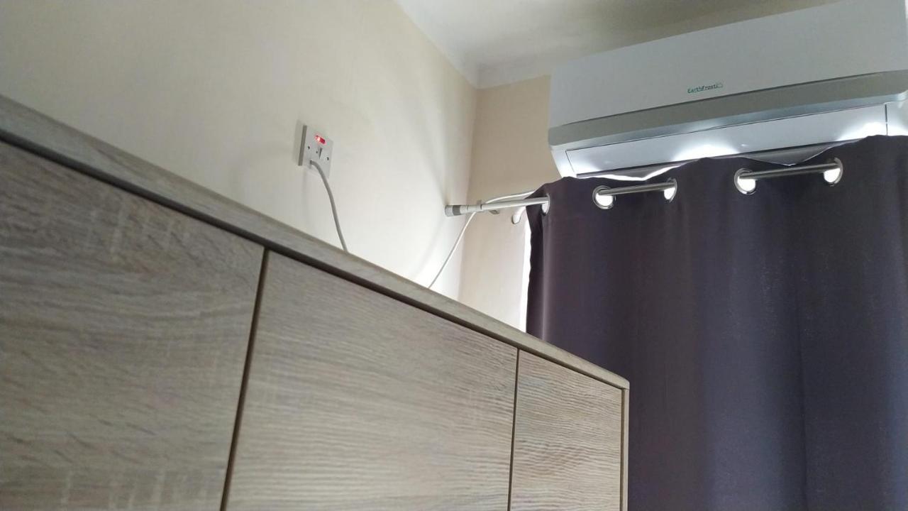 Sea View 2 Bedroom Apartment Marsaskala Kültér fotó
