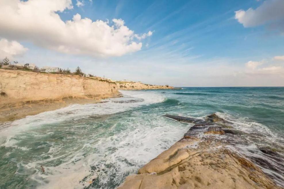 Sea View 2 Bedroom Apartment Marsaskala Kültér fotó